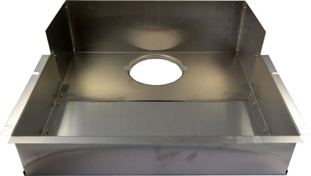 Strömungssicherung aus Aluminium, mittig mit runder Öffnung, geeignet für die Montage im Umfeld von Wolf Geräten.